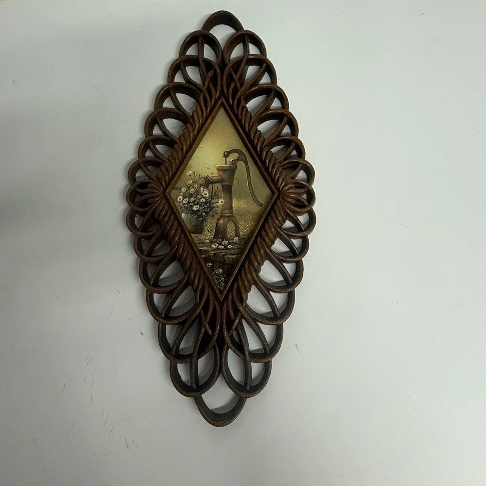 Vintage Wall Plaques Burwood Products Co. Diamond Shape Water Well Daisies 1970s